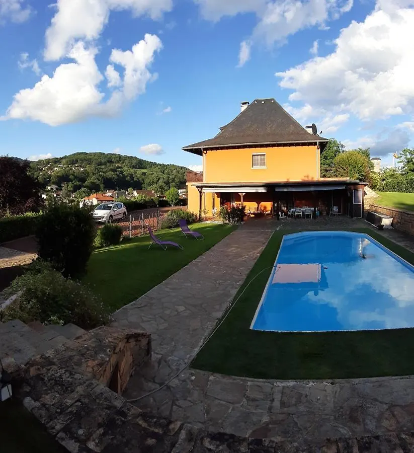 Feriehus Gite, Suite D'Hote De Charme, Petit Dejeuner Compris Firmy