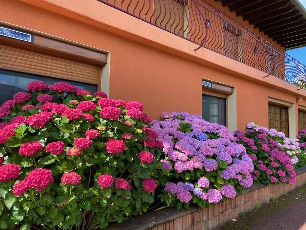 Gite, Suite D'Hote De Charme, Petit Dejeuner Compris Firmy Feriehus